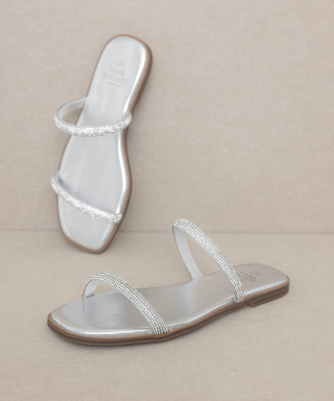 The Lucy Metallic Silver | Satin Lined Rhinestone Strappy