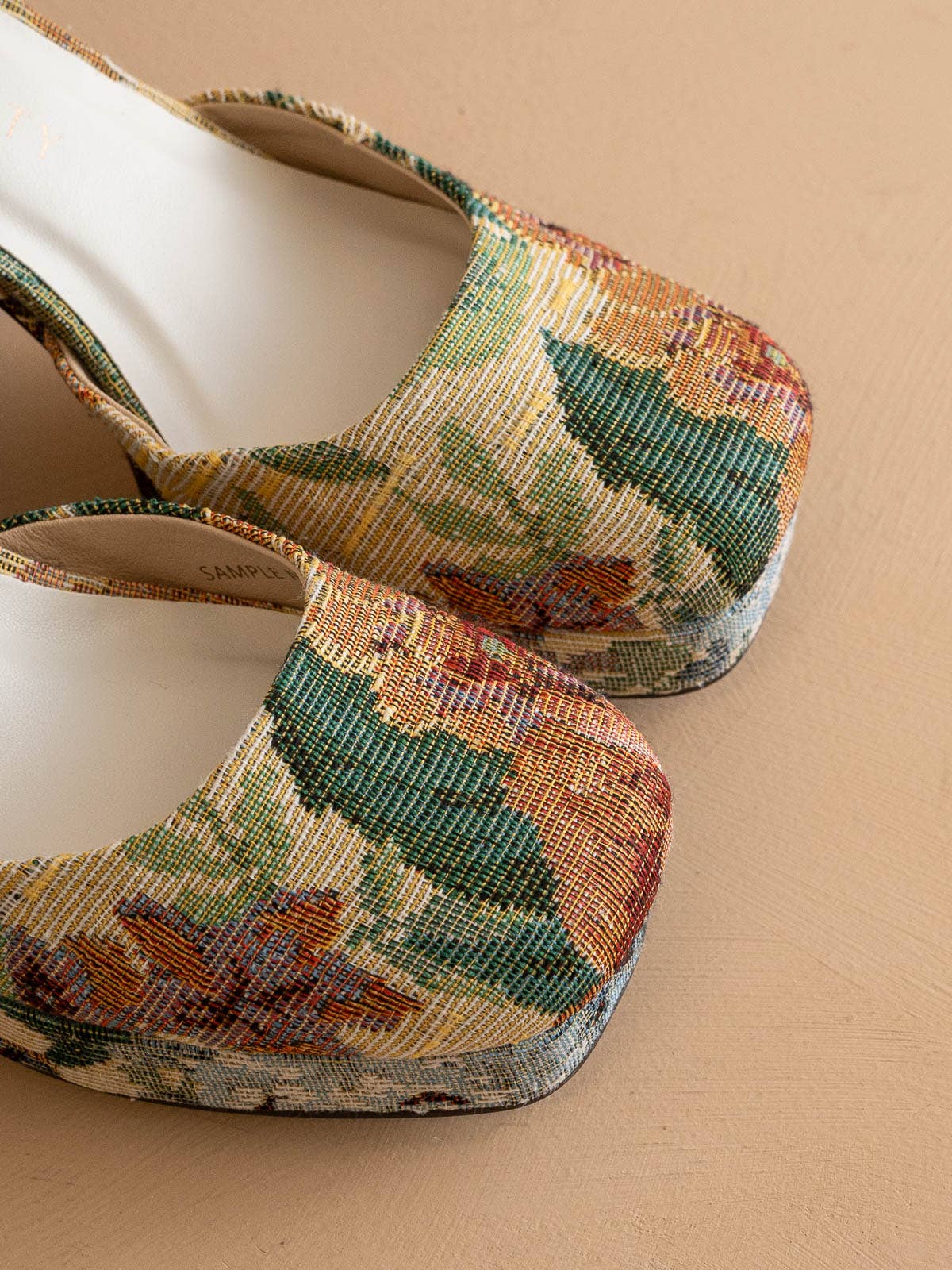 The Oslo | Tapestry Chunky Platform