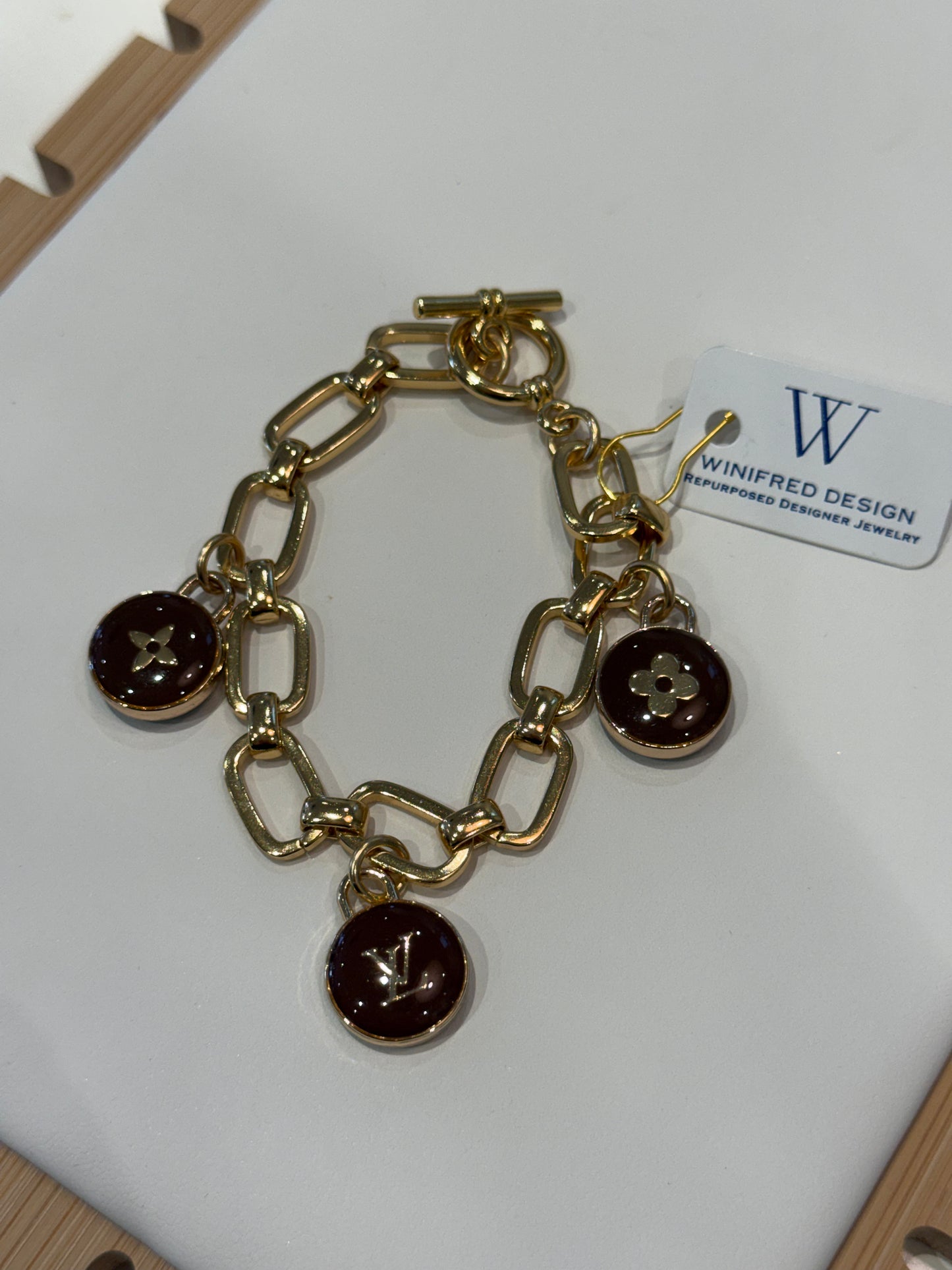 Brown LV Rolo Bracelet - Gold - 3 Charm