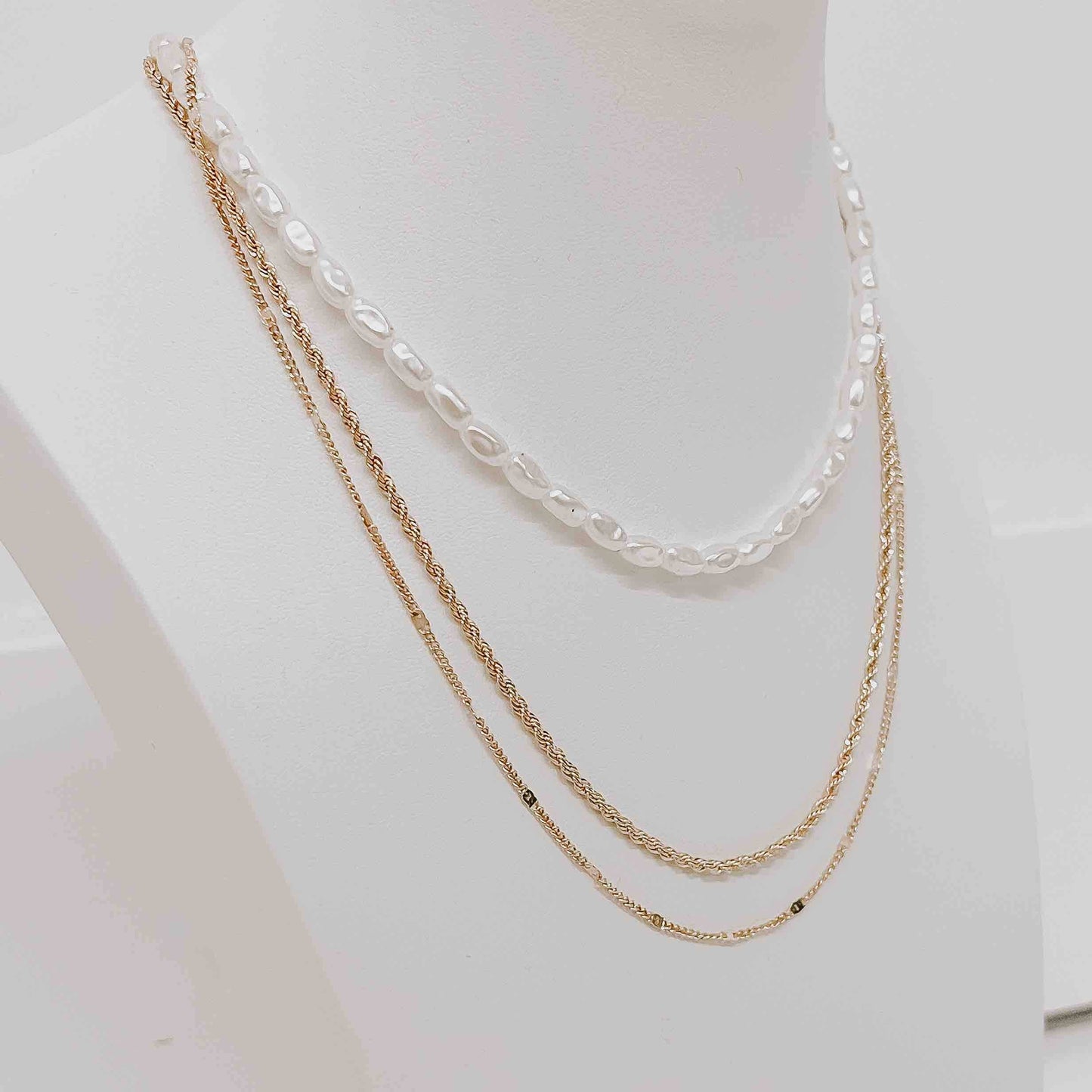 Oh My Pearl Layered Chain Necklace