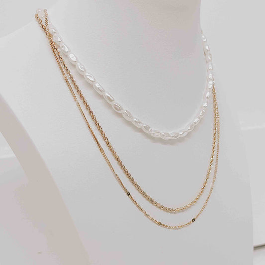 Oh My Pearl Layered Chain Necklace