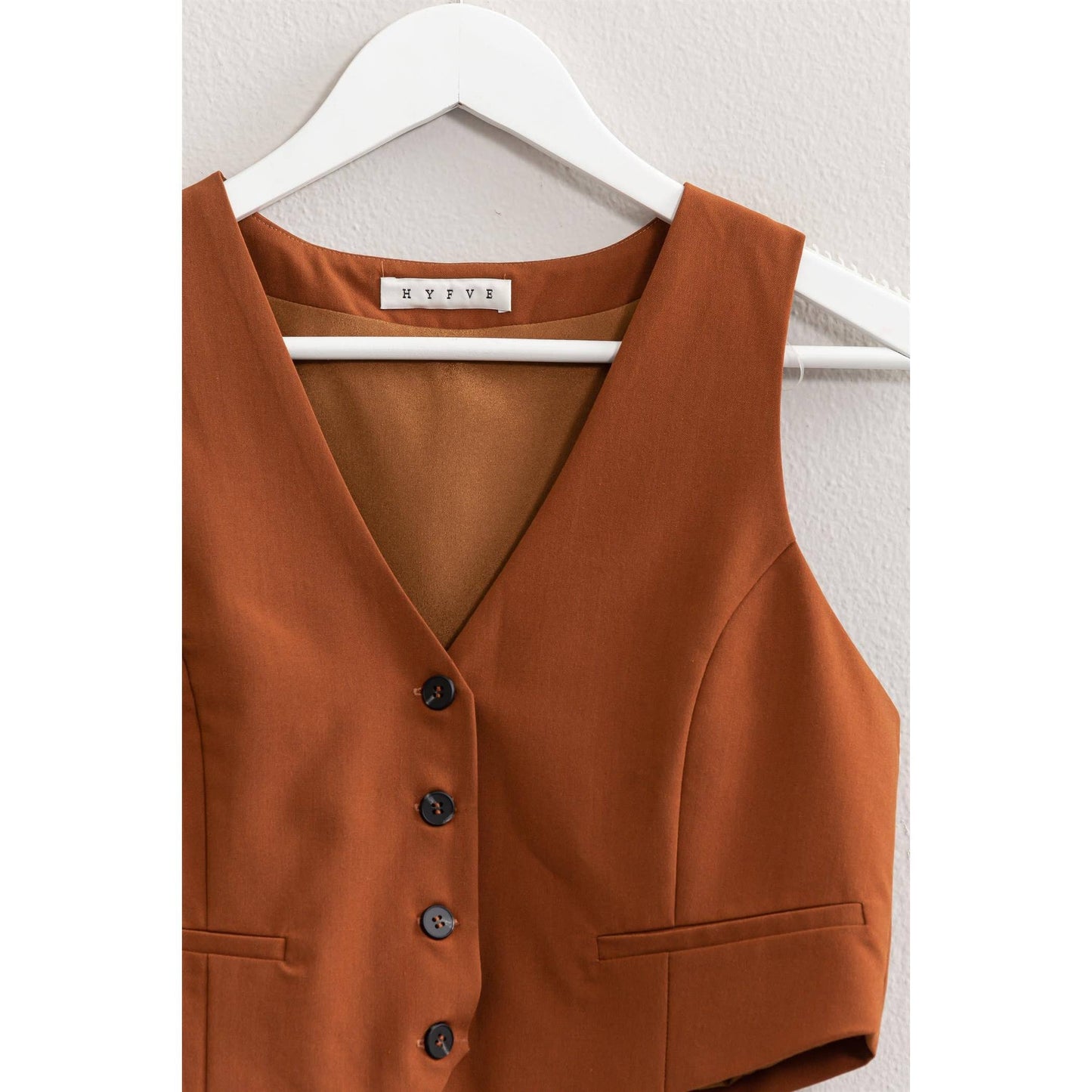 Victoria Buttoned Vest