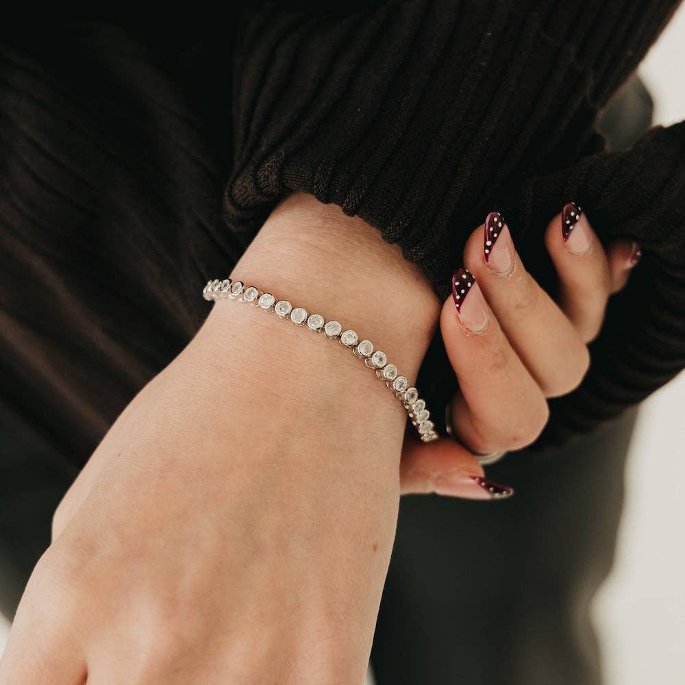 Tennis Bracelet Frosted In Diamonds