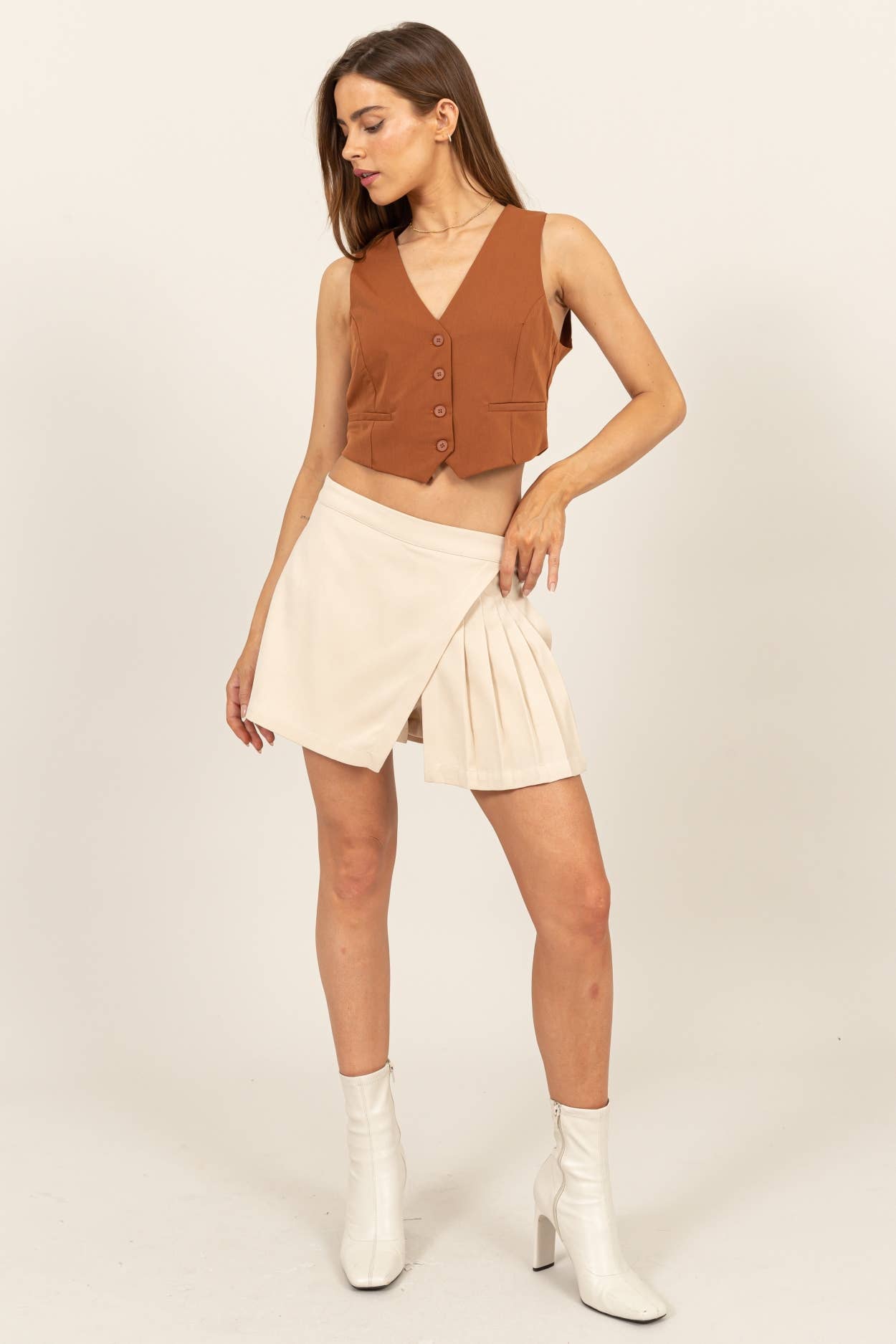 Victoria Buttoned Vest