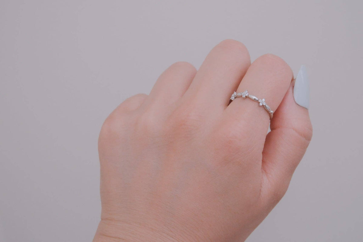 Flower Stone Adjustable Ring | Silver