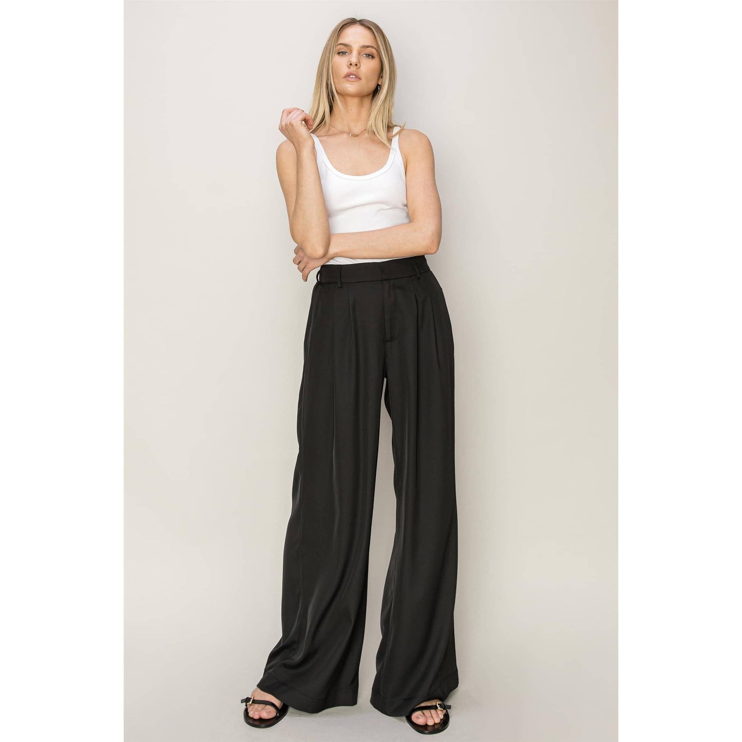 Shari High-Waist Pleated Pants