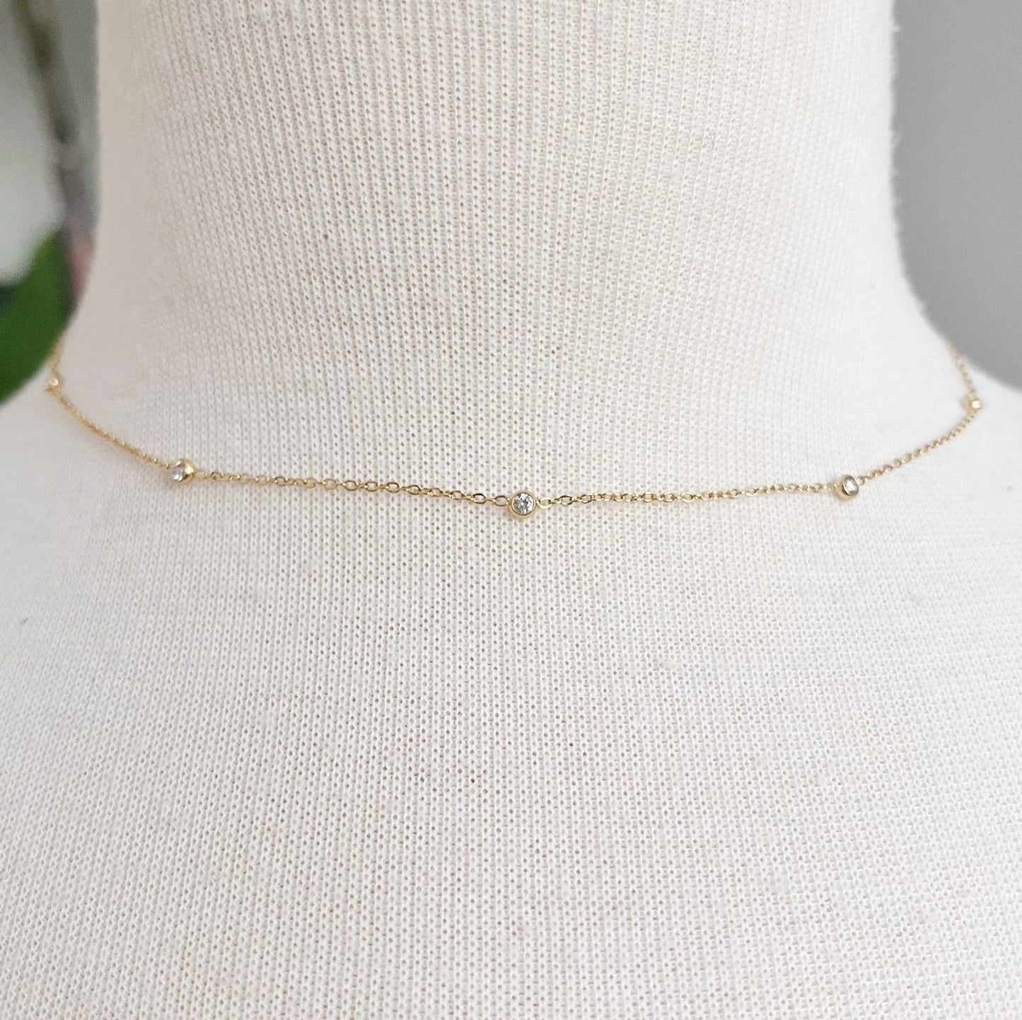 Dainty Sparkle Necklace