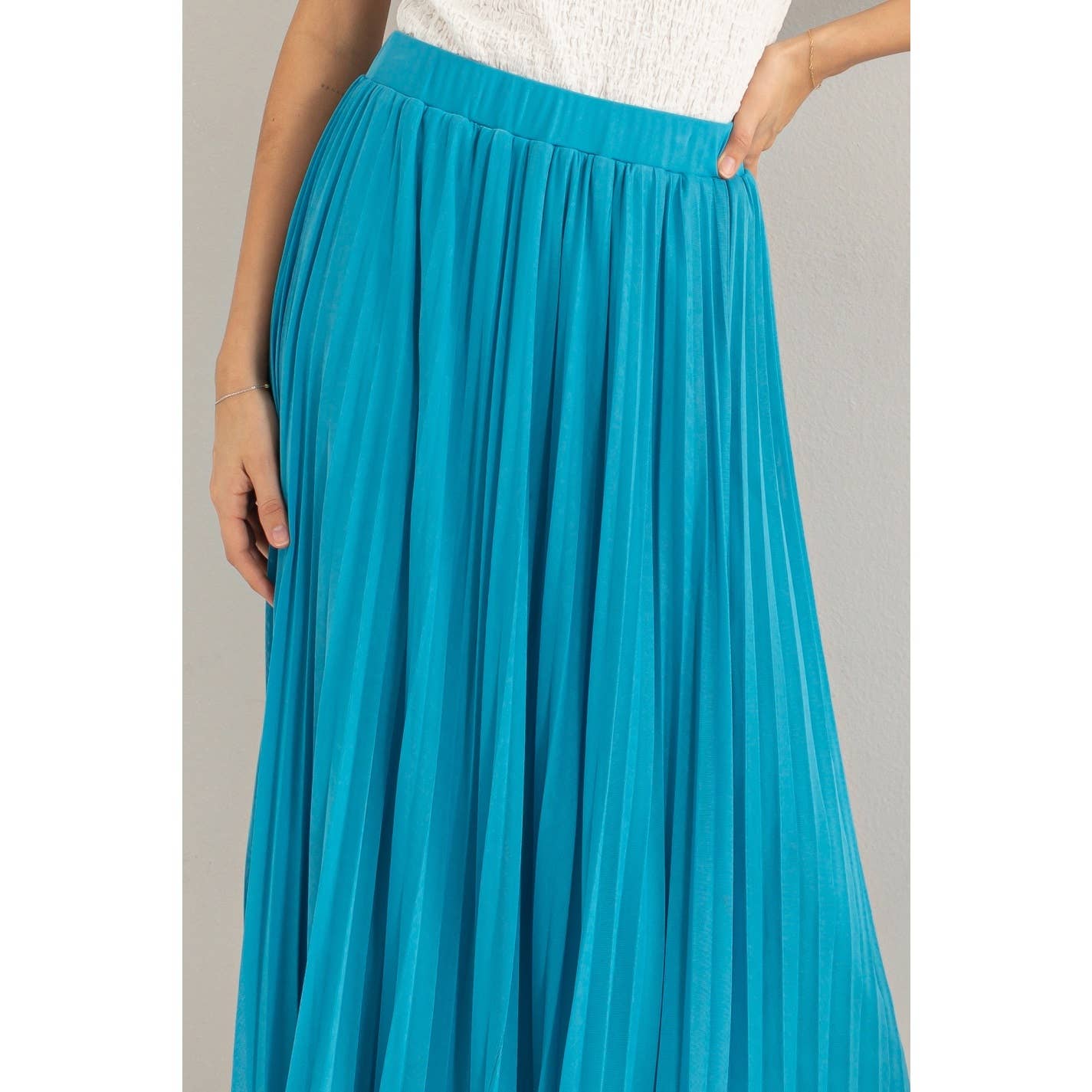 Dream On Pleated Skirt